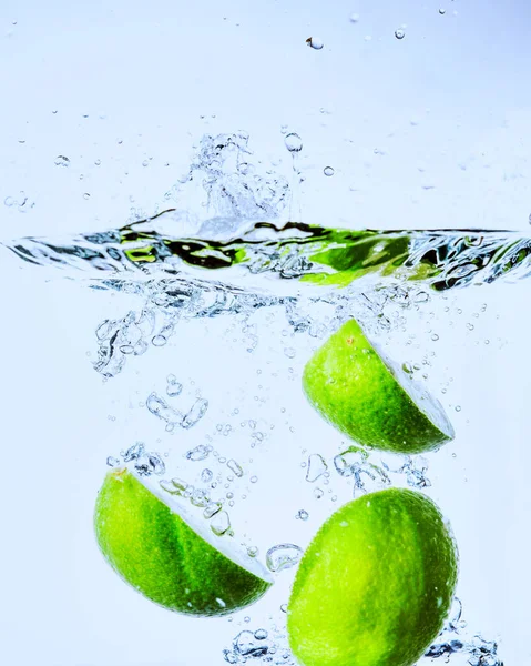 Lime Water Beautiful Spray Royalty Free Stock Photos