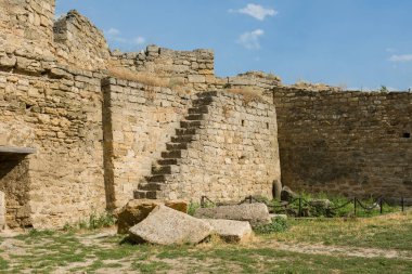 Akkerman kalesi, güzel manzaralı antik bir kale.