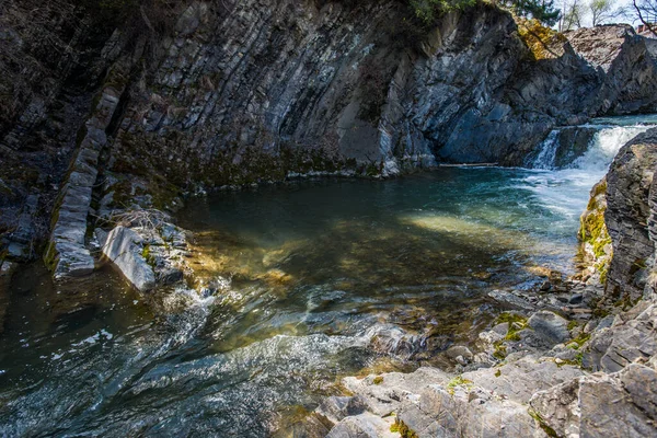 Krásný Vodopád Řeky — Stock fotografie