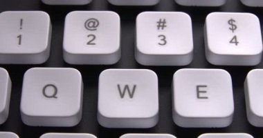 İngilizce Pc klavye tuşları makro