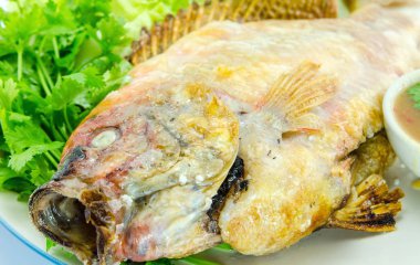 tuz, Tay gıda ile karışık ızgara balık