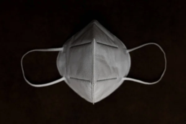 Beschermend Wit Medisch Masker Gezichtsmasker Tegen Besmetting Virus Coronavirus Rechtenvrije Stockafbeeldingen