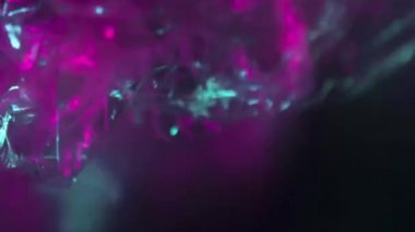 Holografik neon dokusunun serin arkaplan döngüsü. Hareketli canlı su renginde. Soyut Foil Doku Animasyonu. Çok renkli canlı duvar kağıdı taşınıyor. Hareket animasyonunu durdur