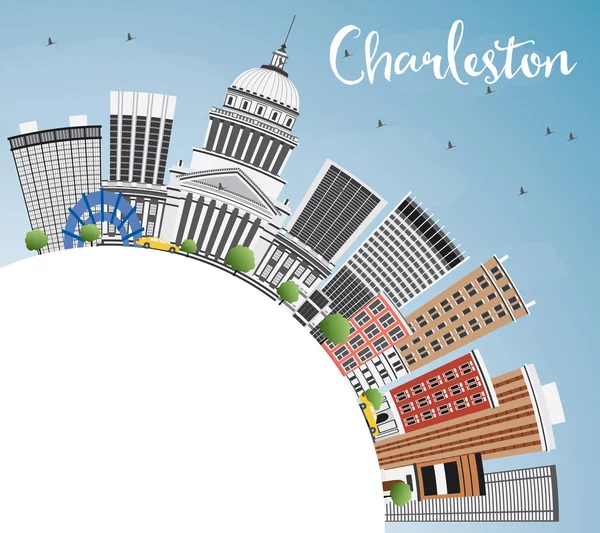 Charleston manzarası gri binalar, mavi gökyüzü ve kopya alanı.