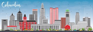 Columbus manzarası gri binalar ve mavi gökyüzü ile.