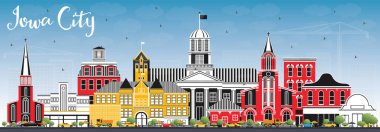 Iowa City Skyline renk binalar ve mavi gökyüzü ile.