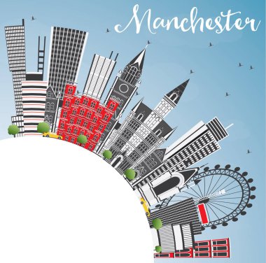 Manchester İngiltere'de şehir manzarası gri binalar, gökyüzü mavi bir