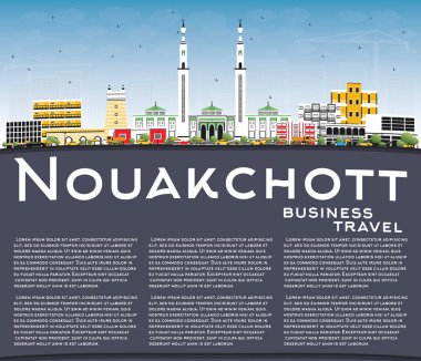 Nuakšott Moritanya şehir manzarası renkli binalar, mavi Sk