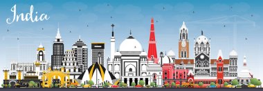 Hindistan şehir manzarası renkli binalar ve mavi gökyüzü. Delhi. Annem