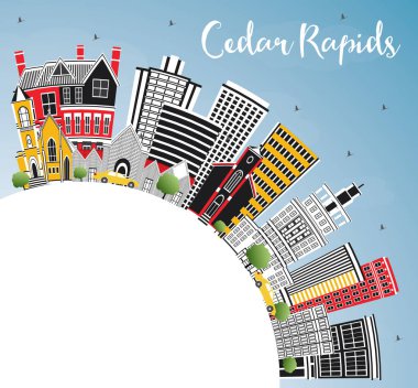 Cedar Rapids Iowa şehir manzarası renkli binalar, gökyüzü mavi bir