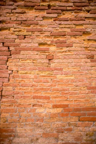 Mur vieux briques rouge foncé . — Photo
