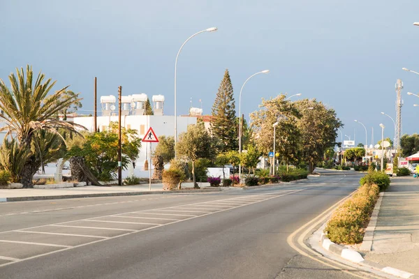 Protaras Chipre Outubro 2018 Rua Com Villas Cottages Protaras Chipre — Fotografia de Stock