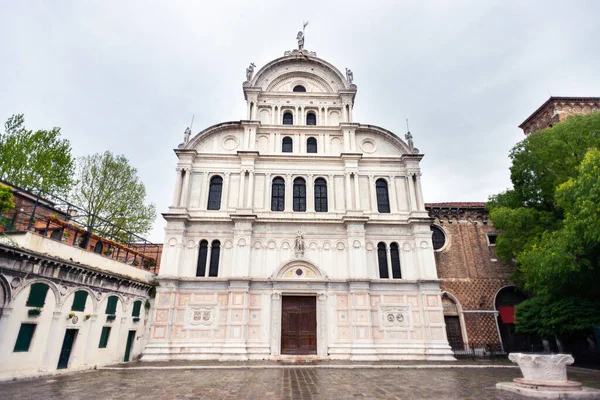 San Zaccaria Templom Homlokzata Velencében Olaszország Felhős Égbolt Esős Idő — Stock Fotó