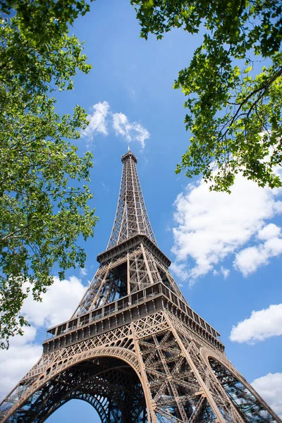 Эйфелева Башня Париже Францию Вид Снизу Лучшее Место Назначения Европе — стоковое фото