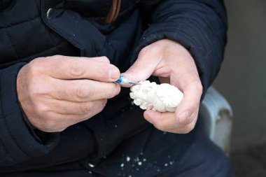 Meerschaum oyma ustası