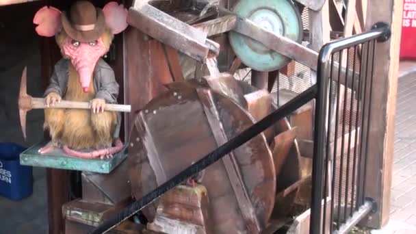 Cuento, minero de ratas y rueda de agua — Vídeos de Stock