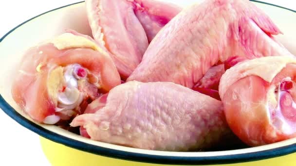 Hühnerflügel zum Braten bereit — Stockvideo