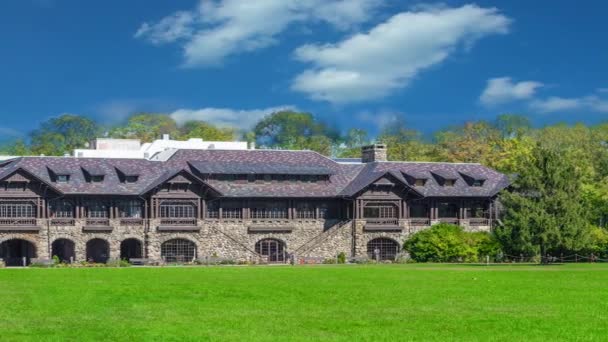 Old Fort Preserved Good Condition Guarded Tourist Attraction — Stock Video