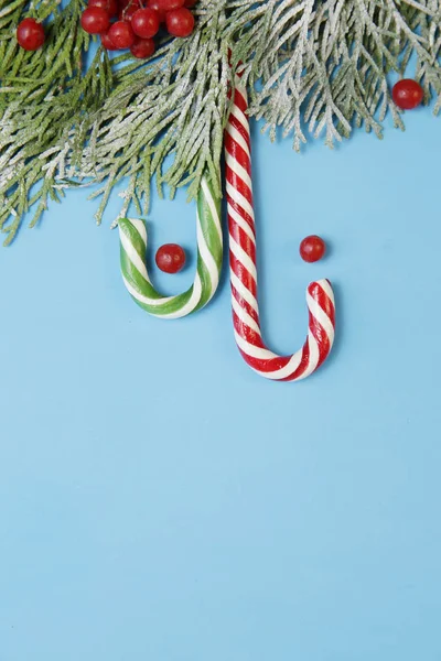 Weihnachten Hintergrund Oder Komposition Mit Tannenzweigen Und Zuckerrohr Weihnachts Und — Stockfoto
