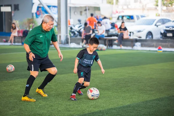 Bangkok Thailandia Marzo 2020 Allenatore Calciatore Stanno Allenando Calcio Nel — Foto Stock