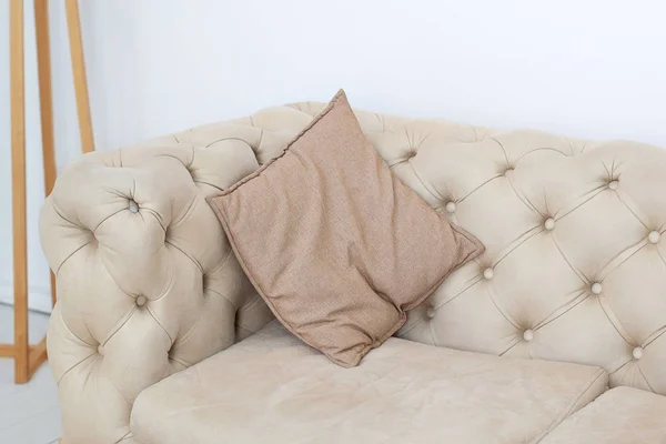Textured Interior Sofas Neutral Tones Pillow Sofa Room Brown Pillow — 스톡 사진