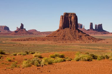 Utah, ABD 'deki Anıt Vadisi kaya oluşumları.