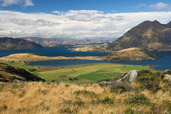 Diamond Lake in the Mt Aspiring National Park near Wanaka, New Zealand — Stock Photo, Image