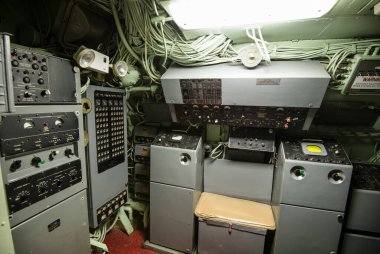 1964 'te ABD Donanması' ndan emekli olan USS Growler SSG-57 denizaltısının iç kısımları.