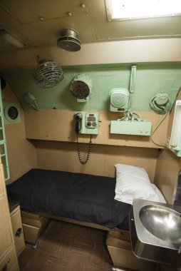 1964 'te ABD Donanması' ndan emekli olan USS Growler SSG-57 denizaltısının iç kısımları.