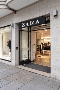 Zara cephe mağazası