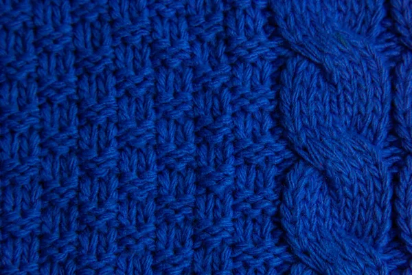 Vzor z barevných pletených svetrů detailně. Ručně vyráběný výrobek z merinové vlny. Vzory pletení. — Stock fotografie