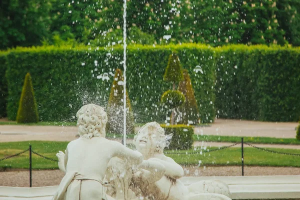 Vienna Austria 2019 Fountain Sculptures Belvedere Park Splashing Water Beautiful — Stock Photo, Image