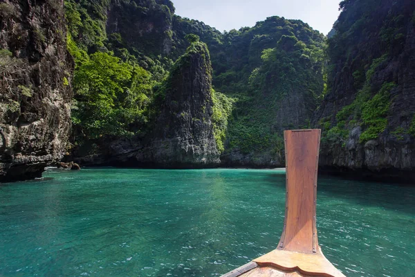 Viagem Férias Fundo Ilha Tropical Com Resorts Phi Phi Ilha — Fotografia de Stock