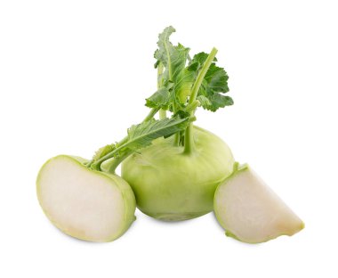 Taze kohlrabi beyaz arka planda izole edildi