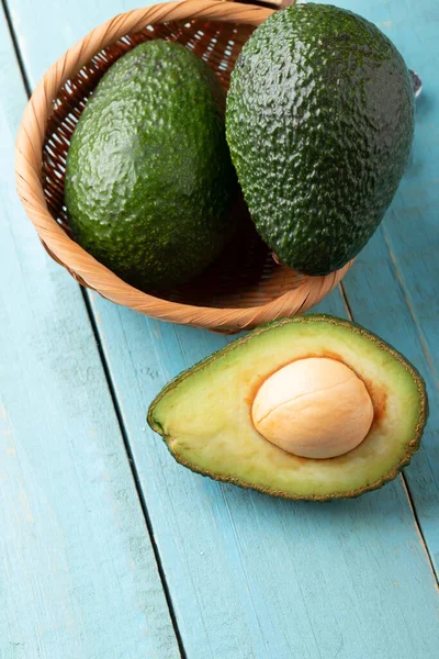 Avocado Oude Houten Tafel — Stockfoto