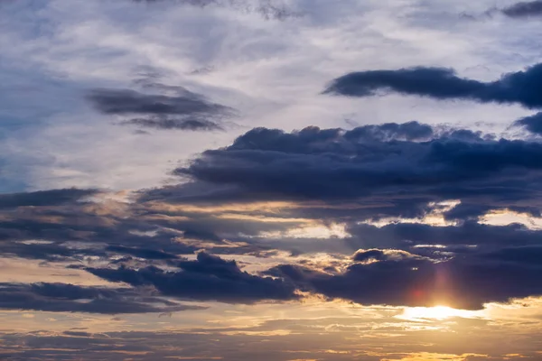 Céu Dramático Colorido Com Nuvem Pôr Sol — Fotografia de Stock