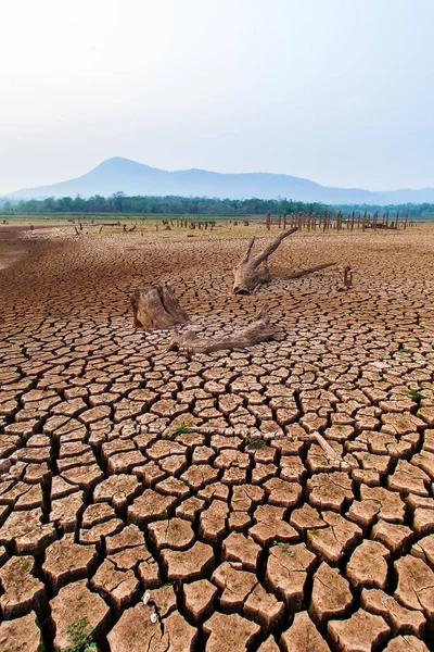 Rissige Trockenes Land Ohne Wasser Abstrakter Hintergrund — Stockfoto