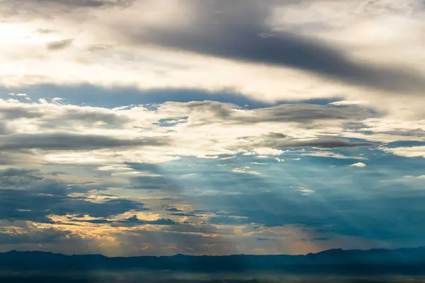 Céu Dramático Colorido Com Nuvem Pôr Sol — Fotografia de Stock