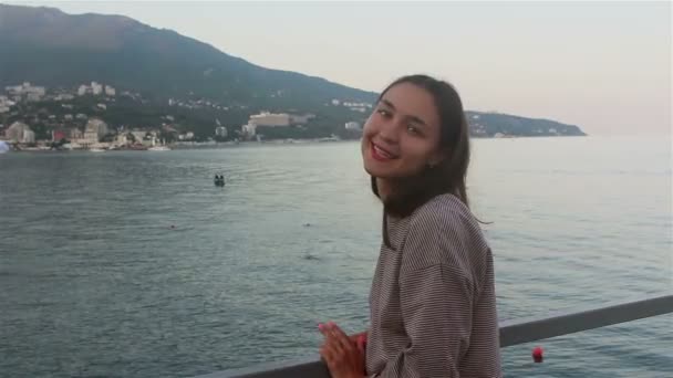 Portrait Young Beautiful Girl Background Blue Sea Mountains Close Portrait — Stock Video