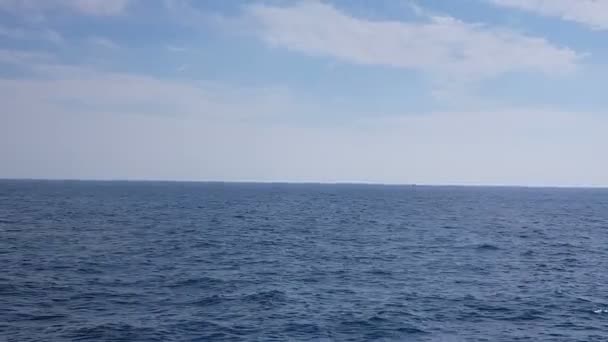 Vue Sur Océan Les Nuages Dans Ciel Ciel Bleu Avec — Video