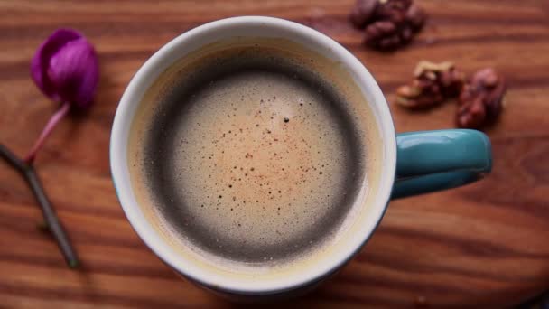 Man Adds Spices Cup Aromatic Coffee Cup Aromatic Coffee Stands — Stock Video