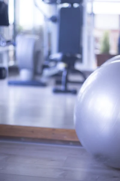 Gym träna pilates boll — Stockfoto
