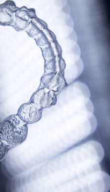 Görünmez diş aligners