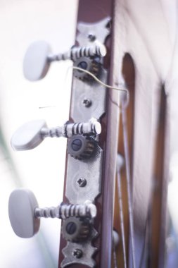 Klasik akustik gitar