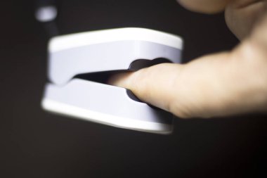 Kardiyak parmak nabız ölçer