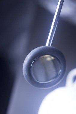 Doktorlar refleks çekici araç