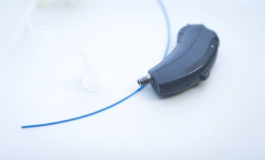 Modern dijital işitme cihazı