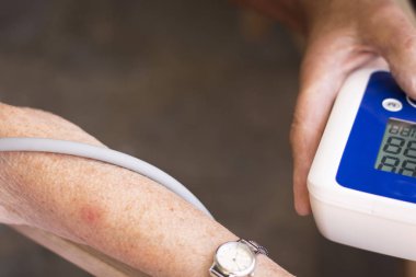 Kan pressur nabız hızı ölçer