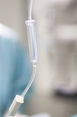 Hastanede tıbbi IV damla