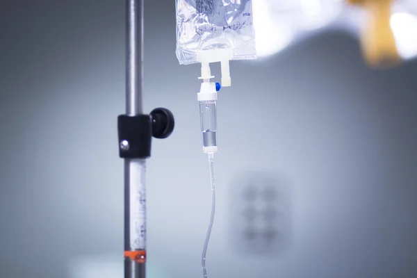 Medical iv drip in hospital — Stock Photo, Image